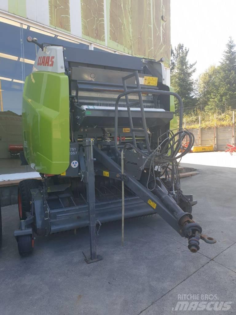 CLAAS Variant 360 Πρέσες κυλινδρικών δεμάτων