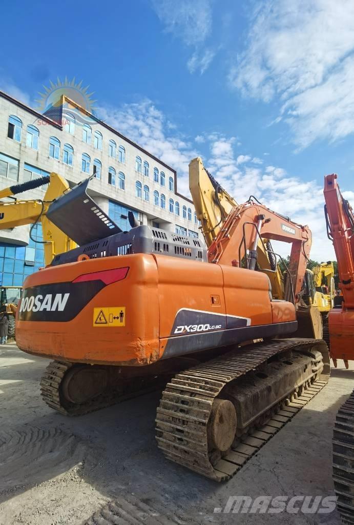 Doosan DX 300 LC Εκσκαφείς με ερπύστριες