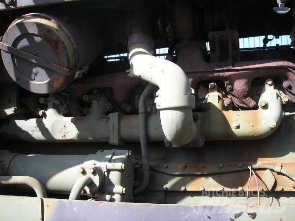 CAT D8K Μπουλντόζες με ερπύστριες