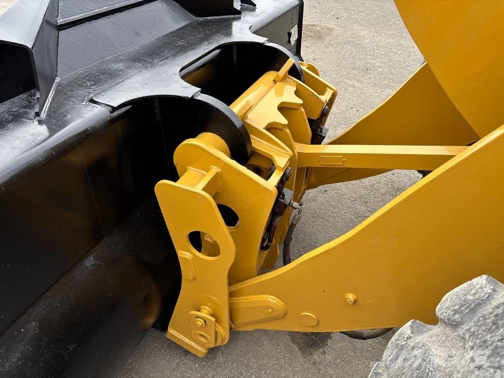 CAT 926M Φορτωτές με λάστιχα (Τροχοφόροι)