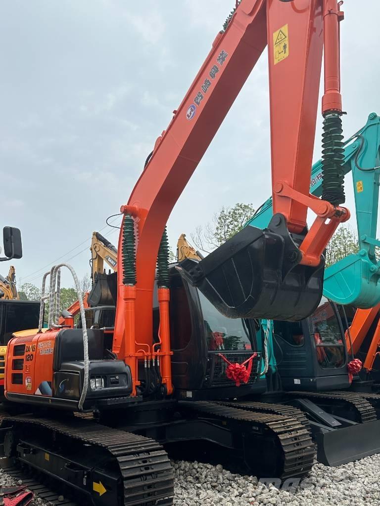 Hitachi ZX 120 Εκσκαφείς με ερπύστριες
