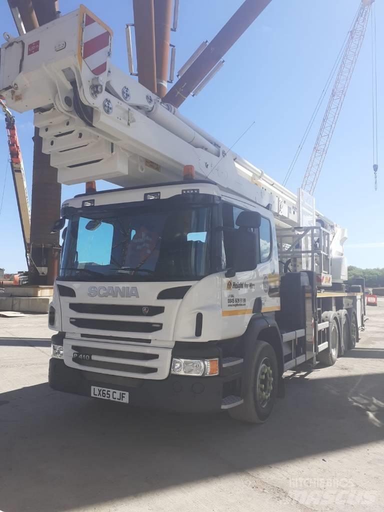 Bronto S70XDT-J Εναέριες πλατφόρμες τοποθετημένες σε φορτηγό