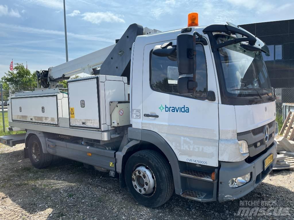 VERSALIFT VT-54-LF Εναέριες πλατφόρμες τοποθετημένες σε φορτηγό