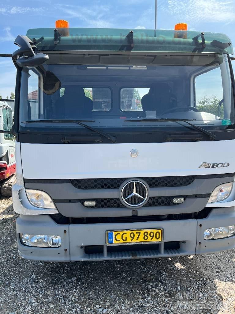 VERSALIFT VT-54-LF Εναέριες πλατφόρμες τοποθετημένες σε φορτηγό