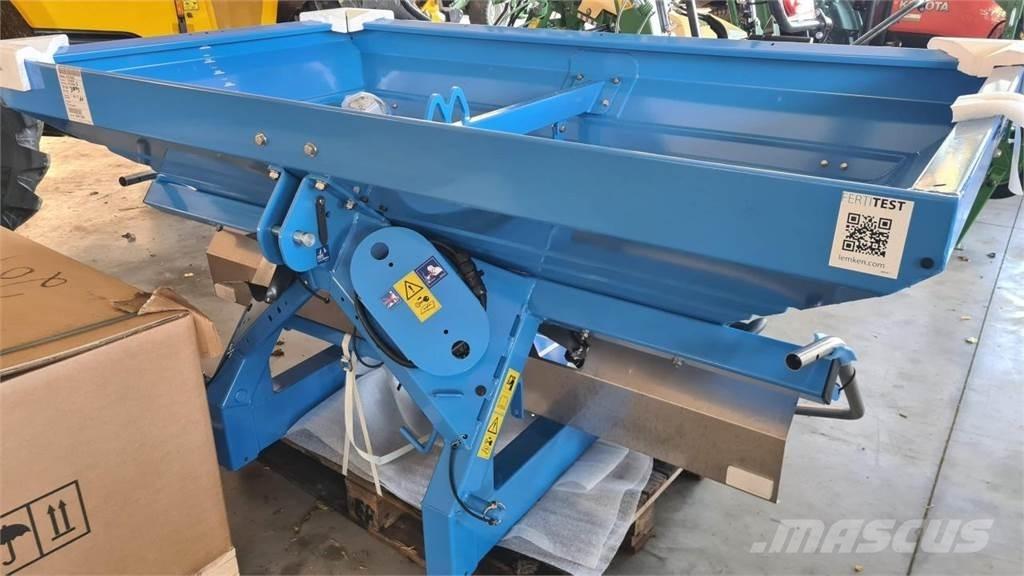 Lemken SPICA 8/900 Διαστρωτήρες ανοργάνων
