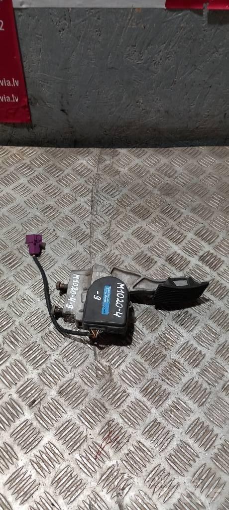 MAN TGA  81259706094 Καμπίνες και εσωτερικό