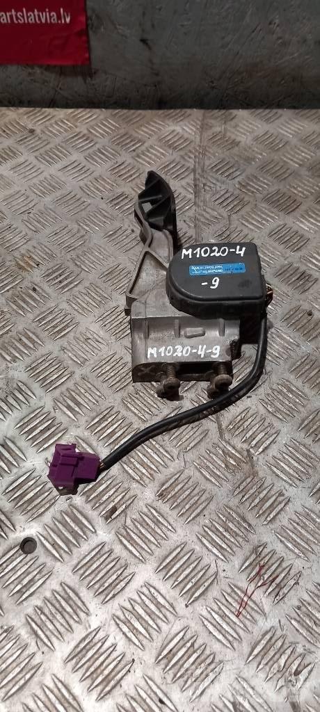 MAN TGA  81259706094 Καμπίνες και εσωτερικό