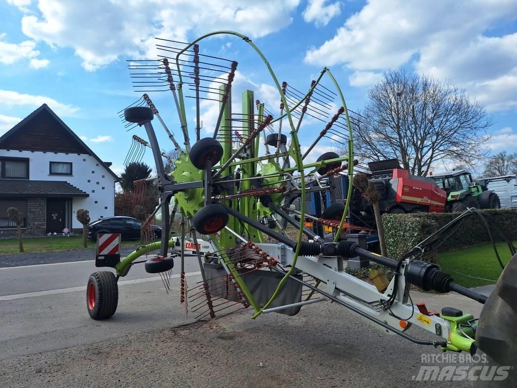 CLAAS Liner 2900 Αναμοχλευτήρες