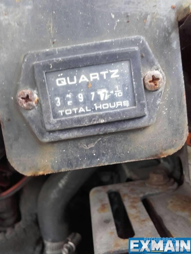 Bobcat X 320 Εκσκαφάκι (διαβολάκι) < 7t