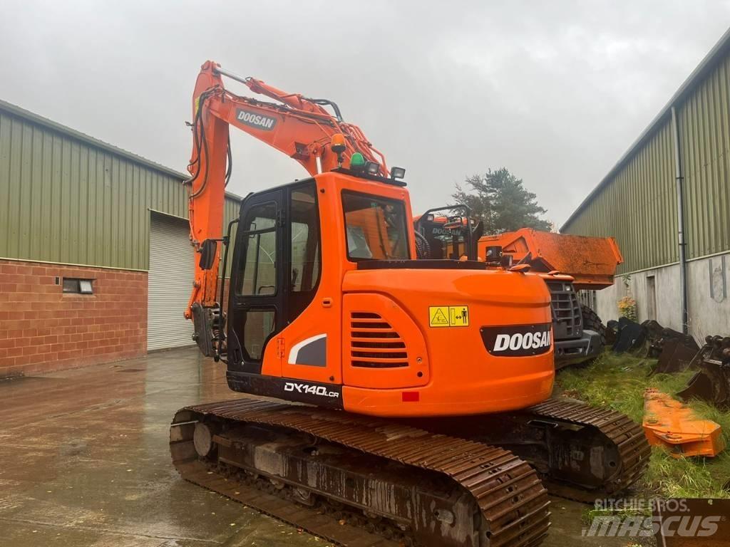 2015 DX140LCR-3 Εκσκαφείς με ερπύστριες