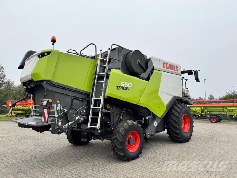 CLAAS TRION 650 Θεριζοαλωνιστικές μηχανές