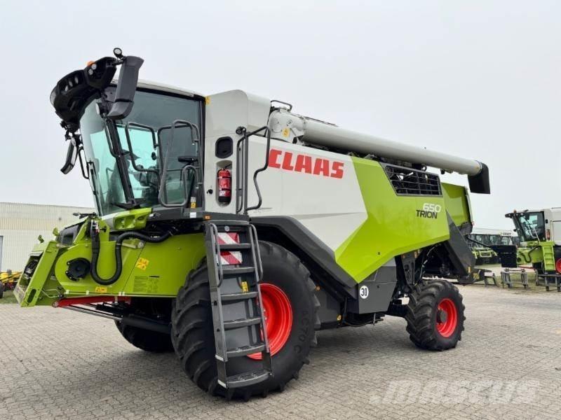 CLAAS TRION 650 Θεριζοαλωνιστικές μηχανές