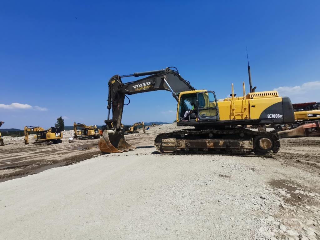 Volvo 700 B Εκσκαφείς με ερπύστριες