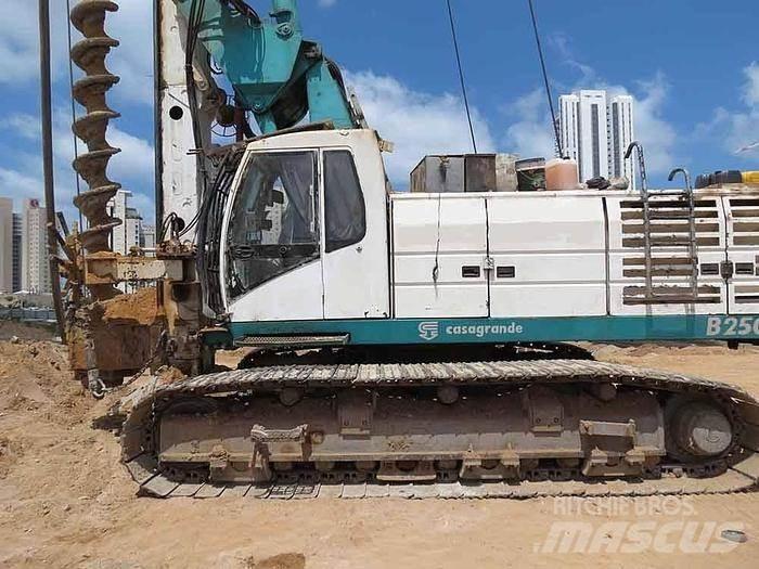 Casagrande B250 Εξοπλισμός επιφανειακών γεωτρήσεων