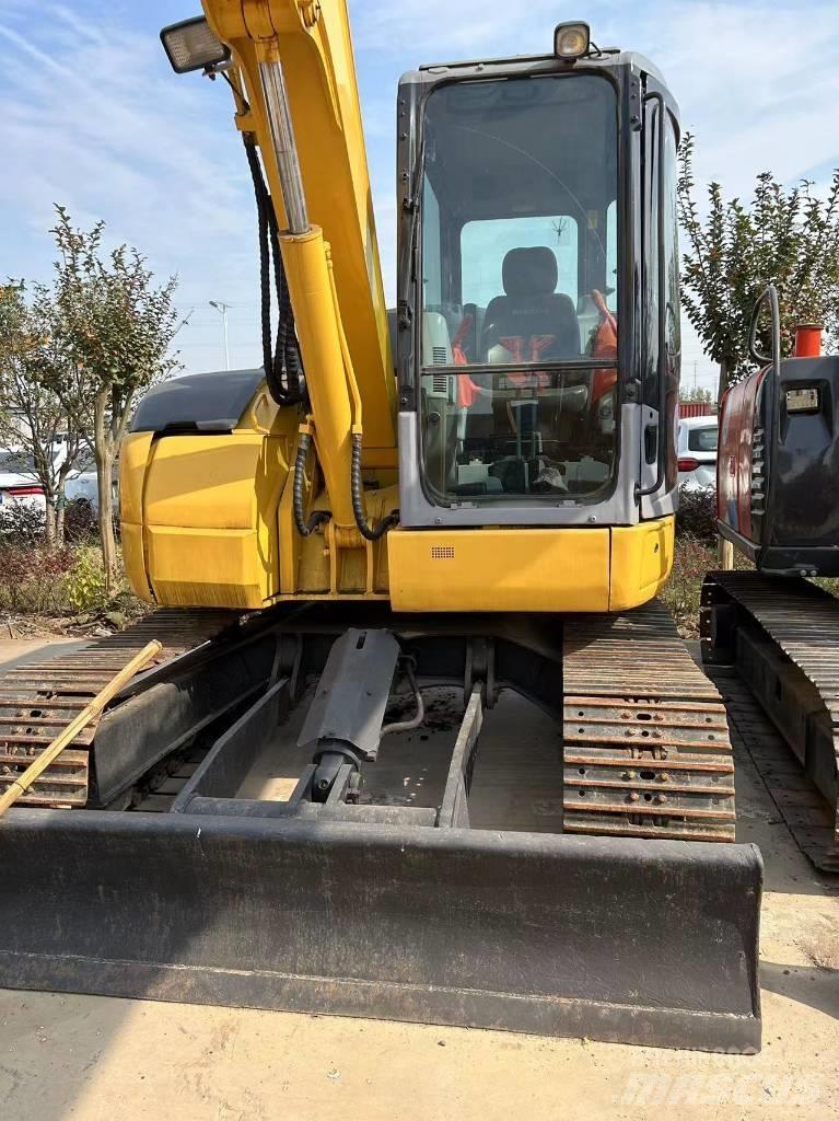 Komatsu PC78 Εκσκαφείς με ερπύστριες