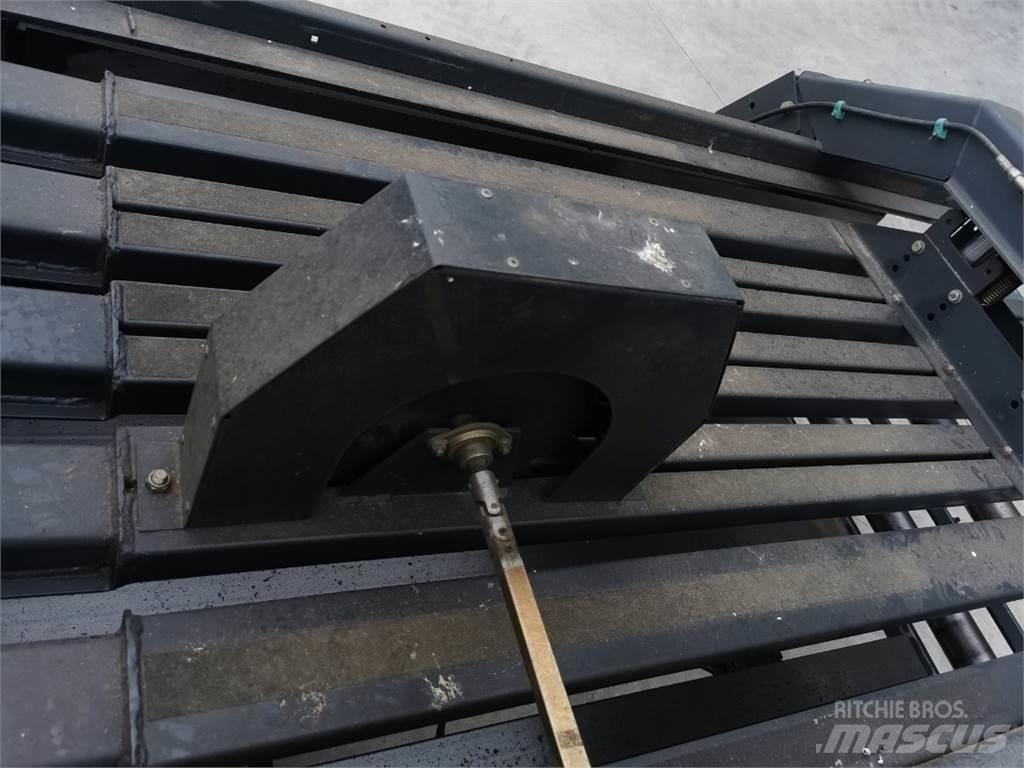 Vicon LB12200 Πρέσες τετράγωνων δεμάτων