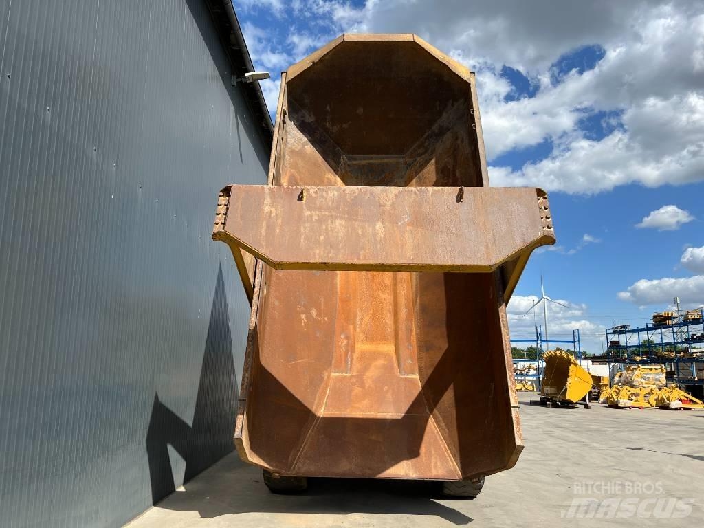 CAT 730 Σπαστό Dump Truck ADT