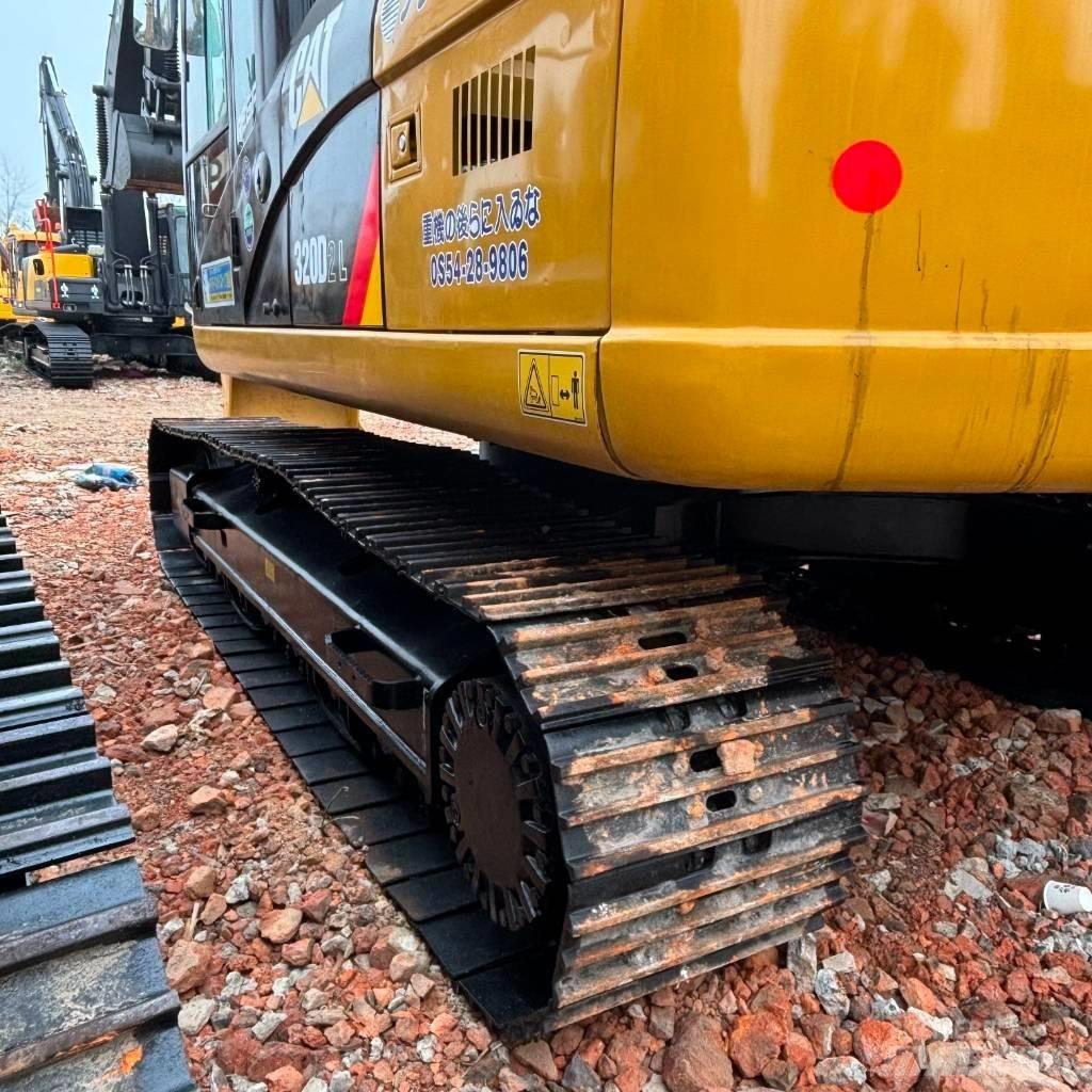 CAT 320 D Εκσκαφείς με ερπύστριες