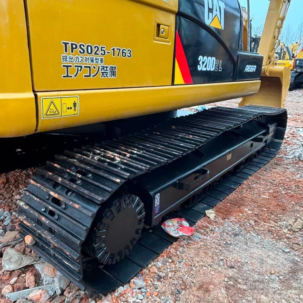 CAT 320 D Εκσκαφείς με ερπύστριες
