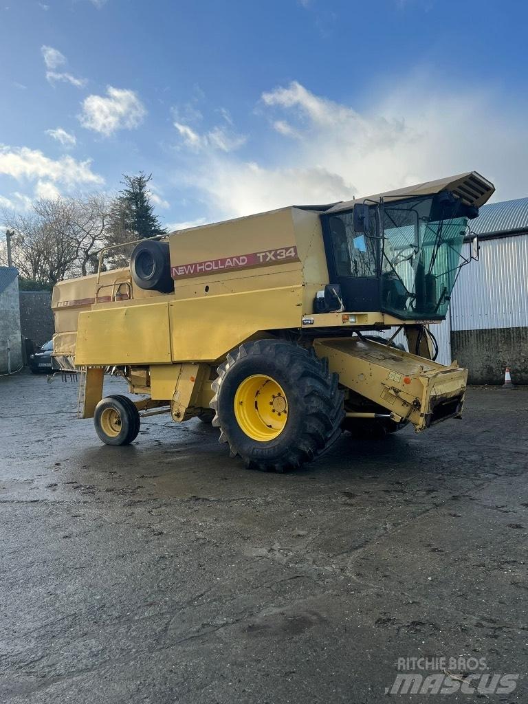 New Holland Tx34 Θεριζοαλωνιστικές μηχανές