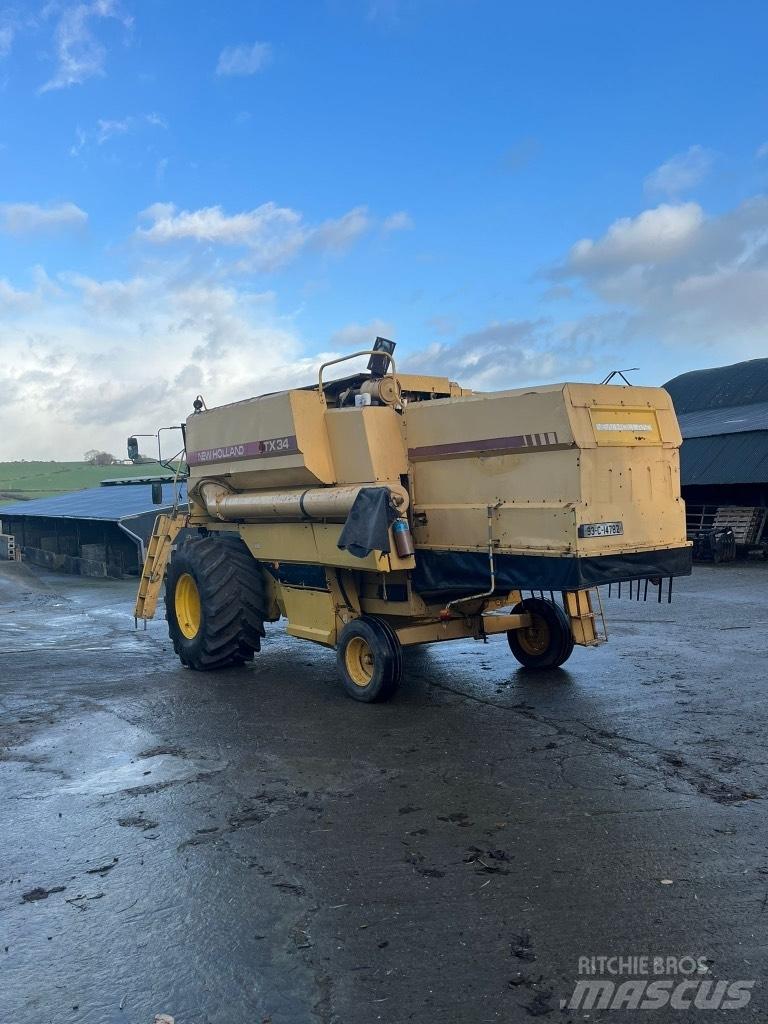 New Holland Tx34 Θεριζοαλωνιστικές μηχανές