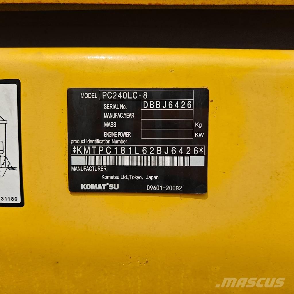 Komatsu 240-8 Εκσκαφείς με ερπύστριες