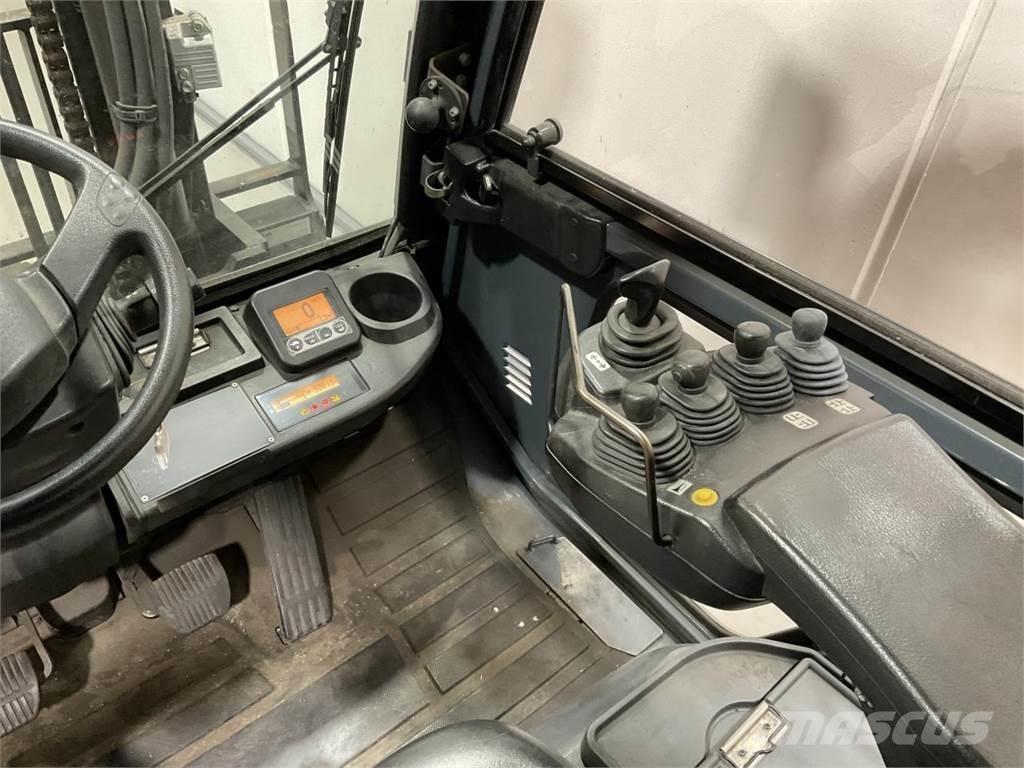 Toyota 40-8FD40N Πετρελαιοκίνητα Κλαρκ