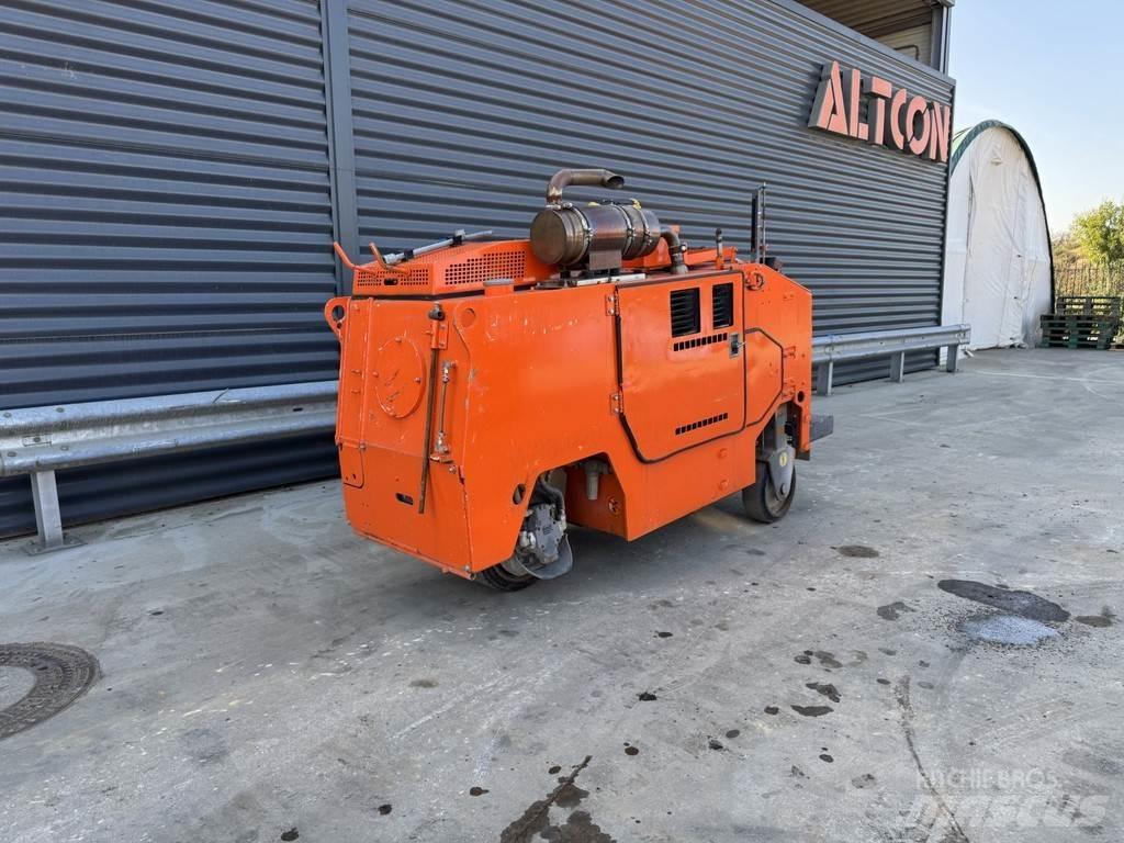 Wirtgen W 350 Επεξεργασίας επίστρωσης ασφάλτου