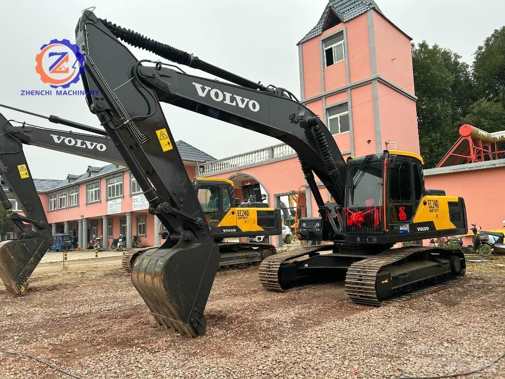 Volvo EC 240 Εκσκαφείς με ερπύστριες
