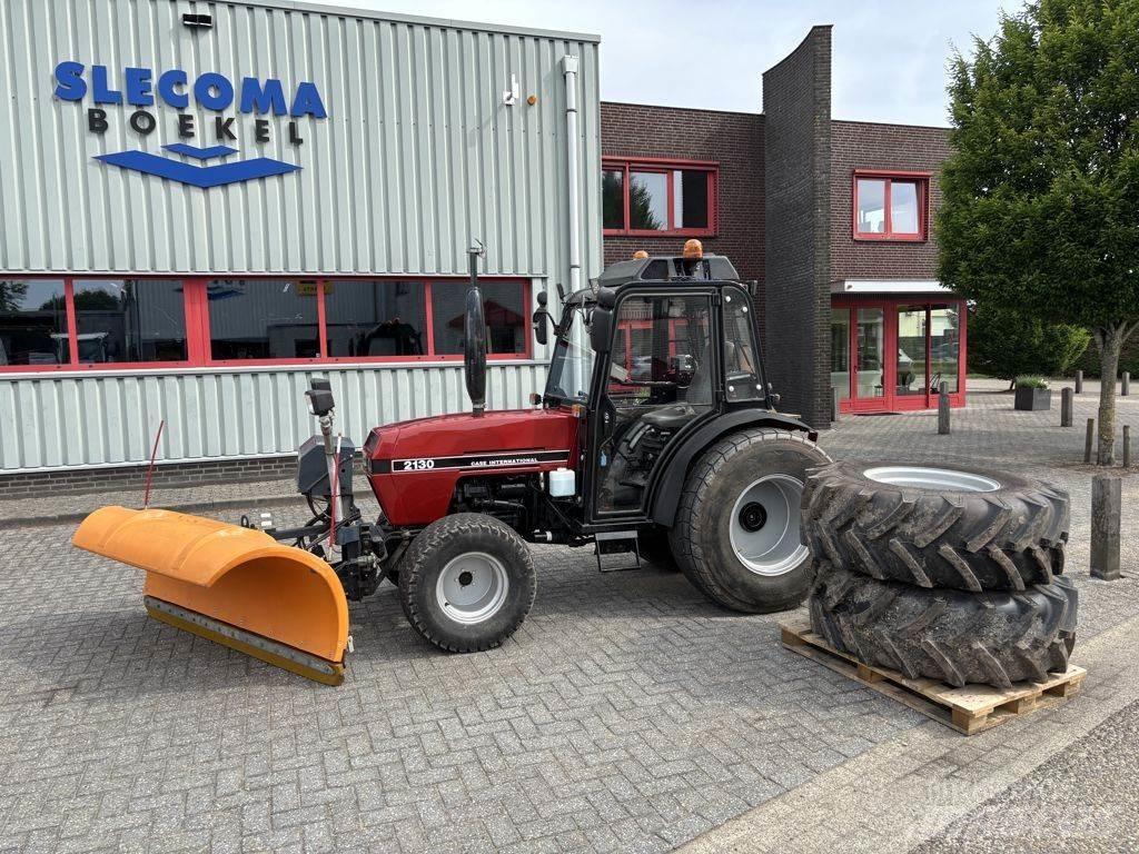 Case IH IH 2130 Τρακτέρ