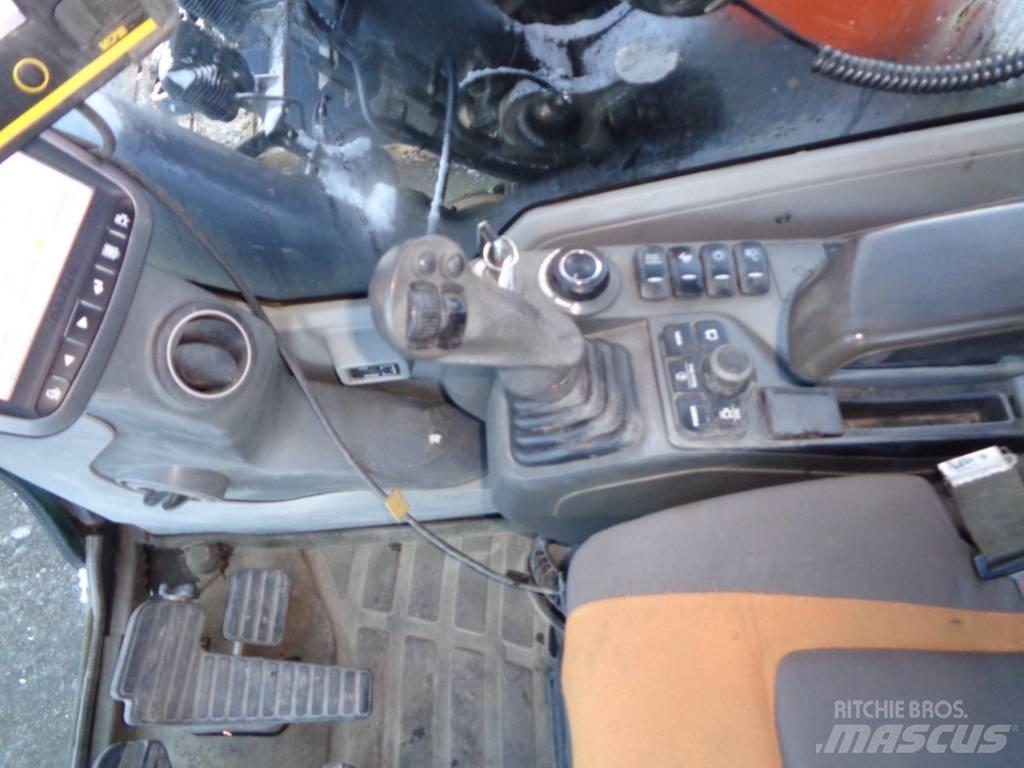 Doosan DX 235 Εκσκαφείς με ερπύστριες