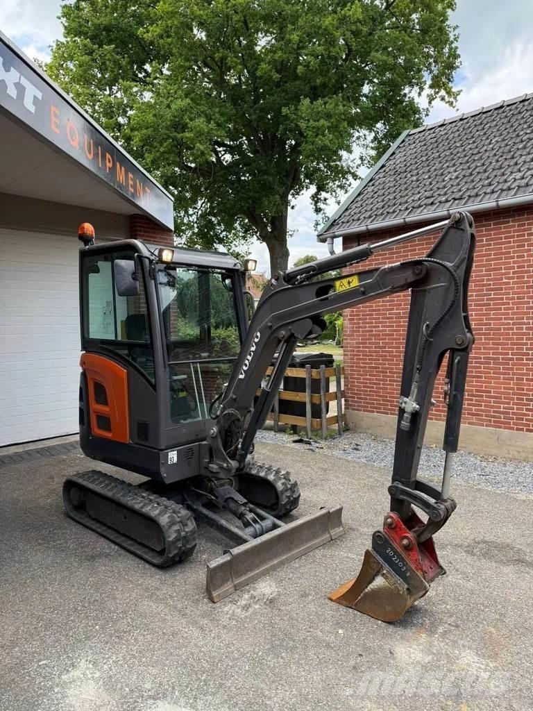 Volvo EC 18 D Εκσκαφάκι (διαβολάκι) < 7t