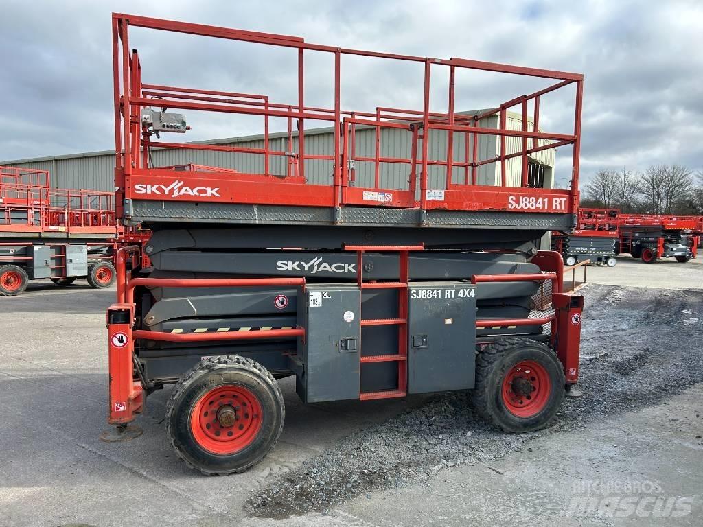 SkyJack SJ 8841 RT Ανυψωτήρες ψαλιδωτής άρθρωσης