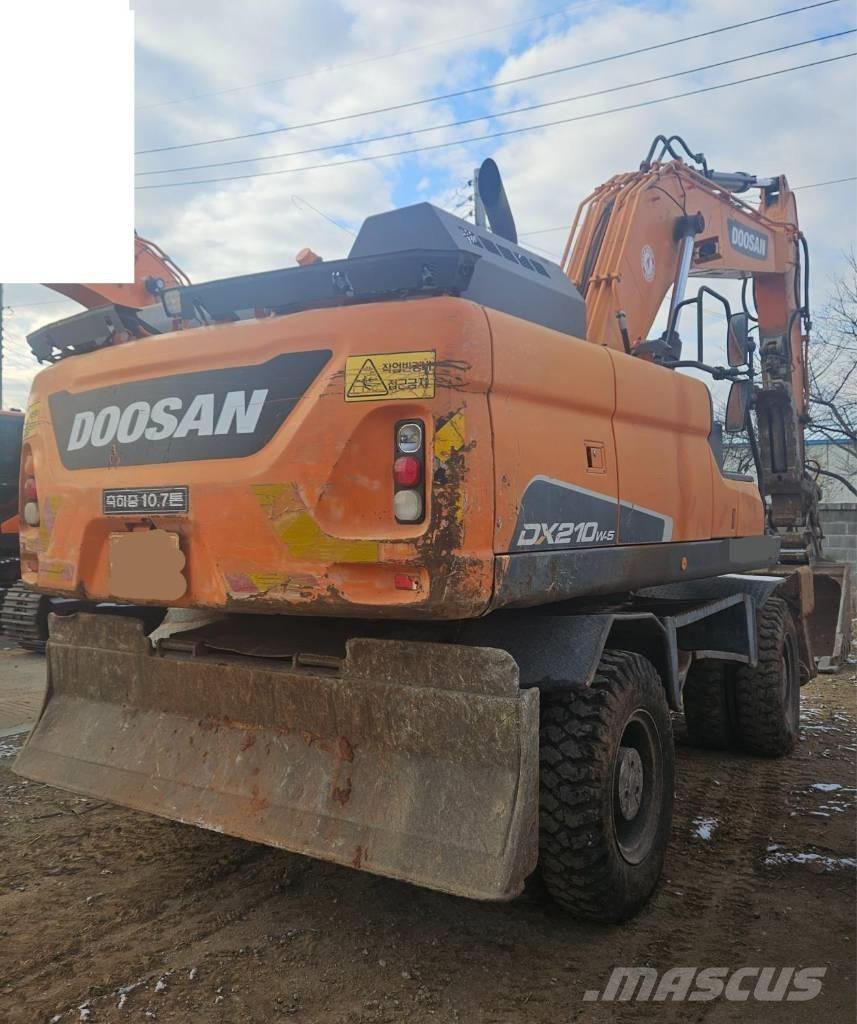 Doosan DX210WA Εκσκαφείς με τροχούς - λάστιχα