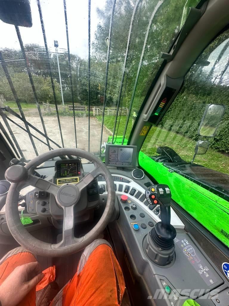 Merlo TF 42.7 Συστήματα τηλεχειρισμού για τη γεωργία