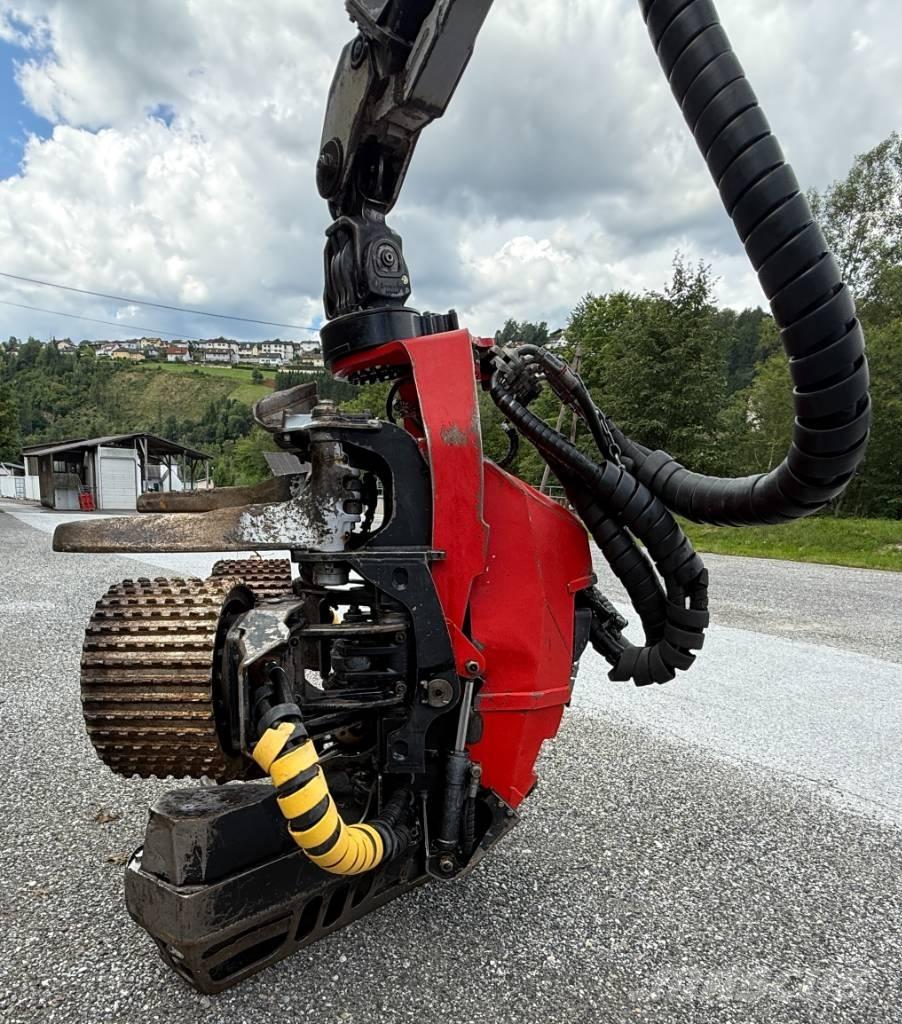 Komatsu 911.5 Θεριζοαλωνιστικές μηχανές