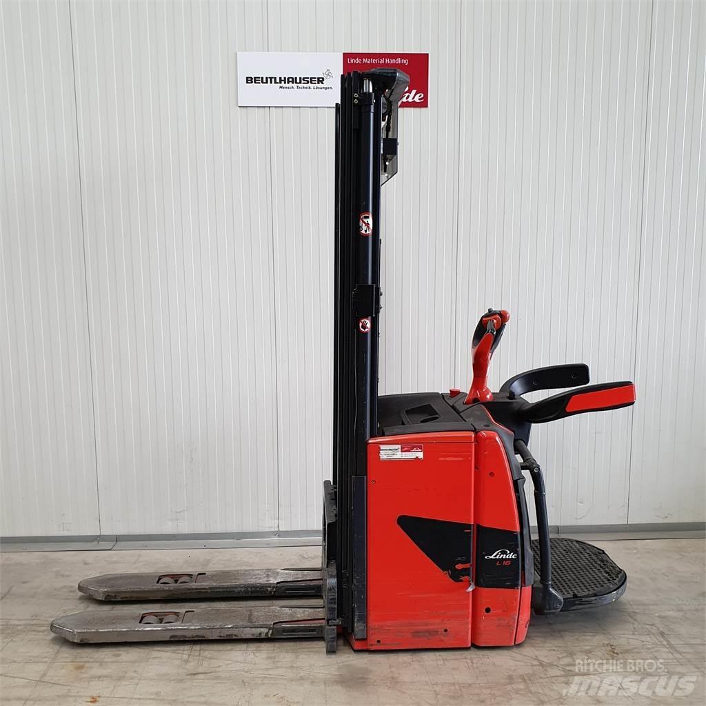 Linde L16AP Παλετοφόρα πεζού χειριστή με ιστό