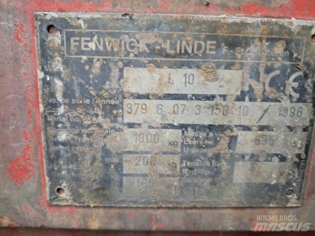 Linde L10 Παλετοφόρα πεζού χειριστή με ιστό