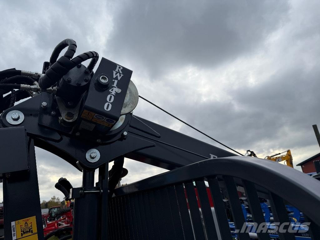 Farma T9 DS 6,7 kran Ρυμούλκες δασοπονίας