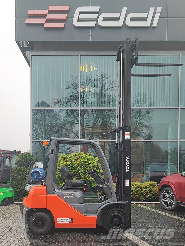 Toyota 02-8FGF20 Περονοφόρα ανυψωτικά κλαρκ με φυσικό αέριο LPG