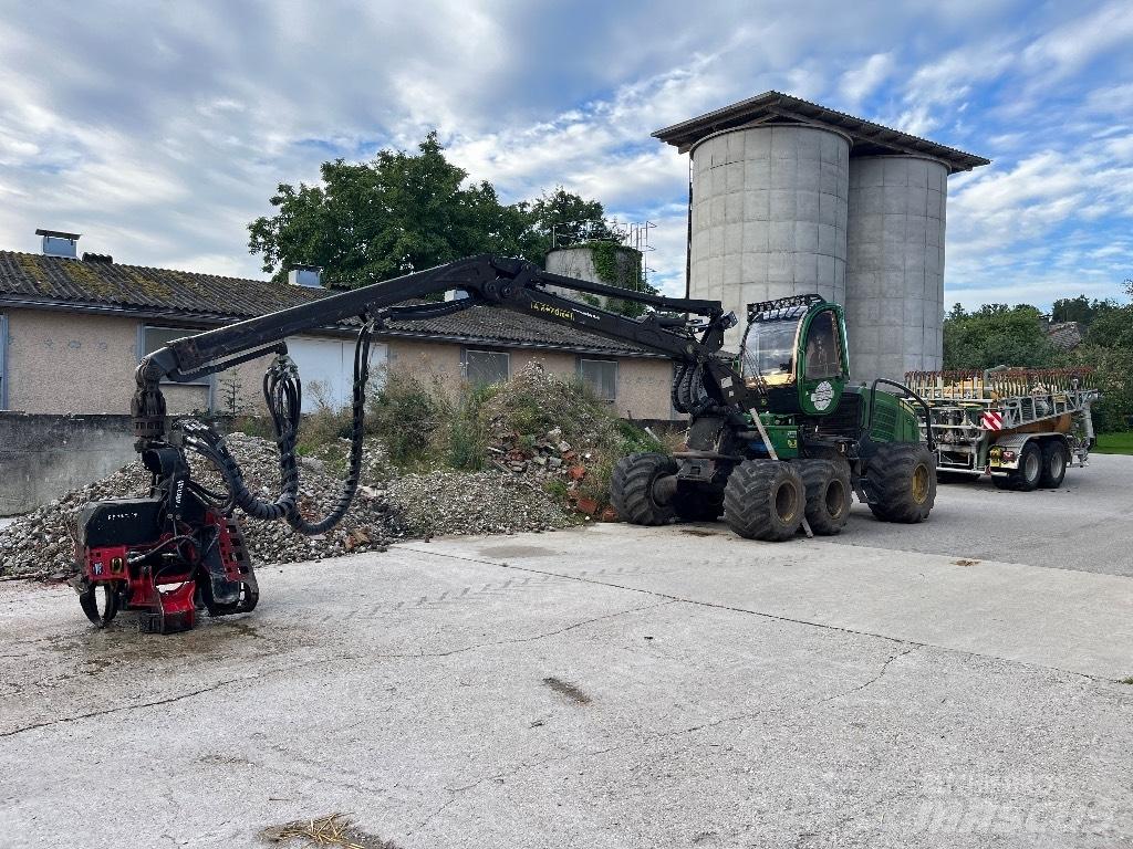 John Deere 1070 E Θεριζοαλωνιστικές μηχανές