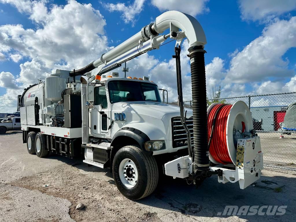 Mack GU713 Αποφρακτικά οχήματα
