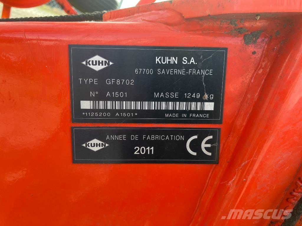 Kuhn GF 8702 Τσουγκράνες και χορτοξηραντικές μηχανές