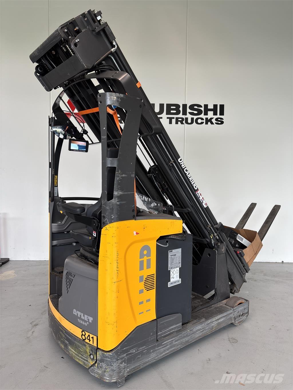 Atlet UMS200 Ανυψωτικά στενών δρόμων