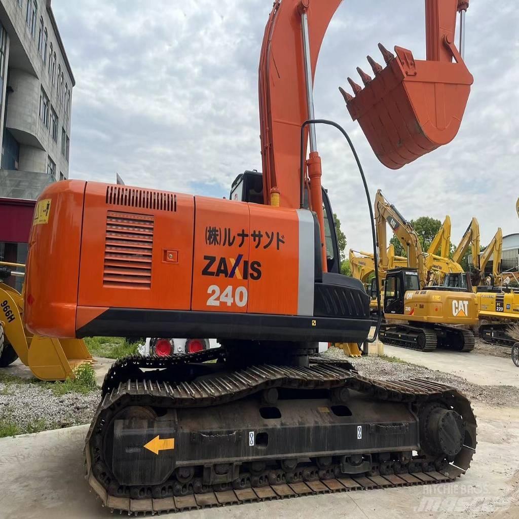 Hitachi ZX 240 Εκσκαφείς με ερπύστριες