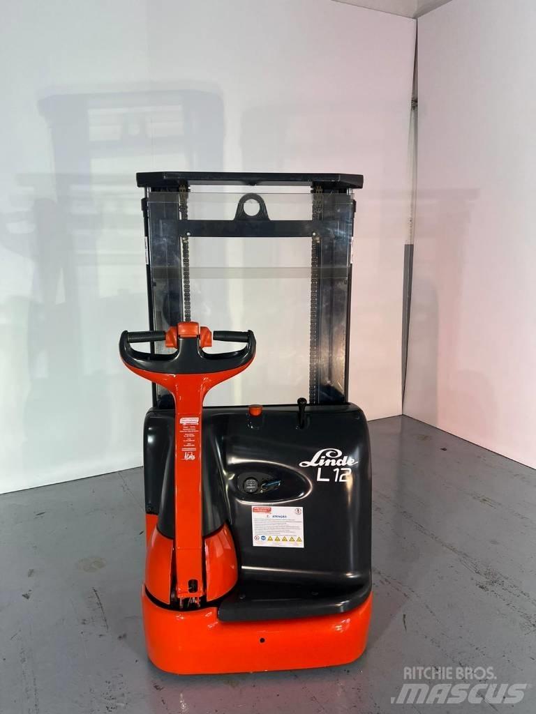 Linde L12 Χειροκίνητο ανυψωτικό αμαξίδιο