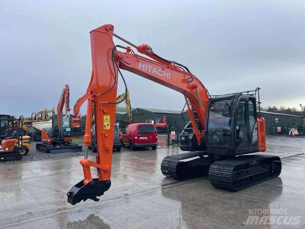 Hitachi ZX 135 US-6 Εκσκαφείς με ερπύστριες