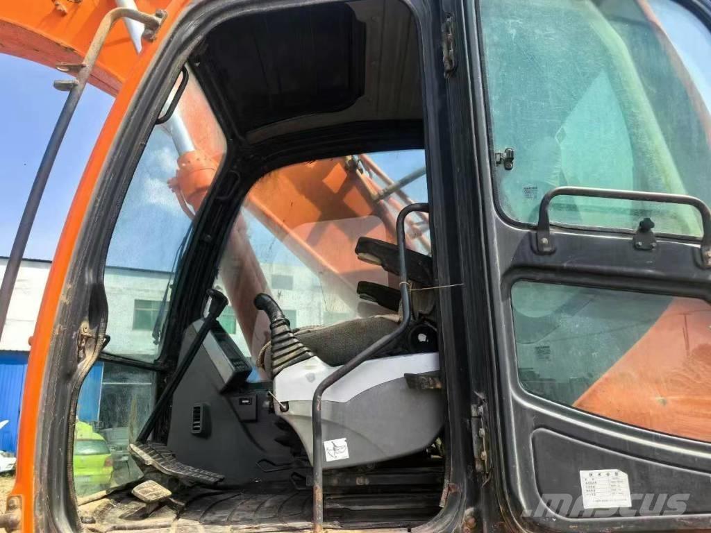 Doosan DX 260 Εκσκαφείς με ερπύστριες