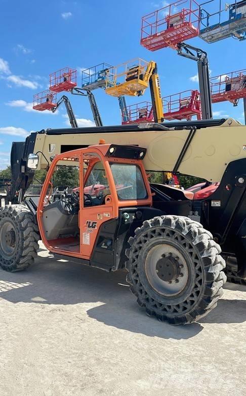 JLG 1055 Τηλεσκοπικοί ανυψωτές