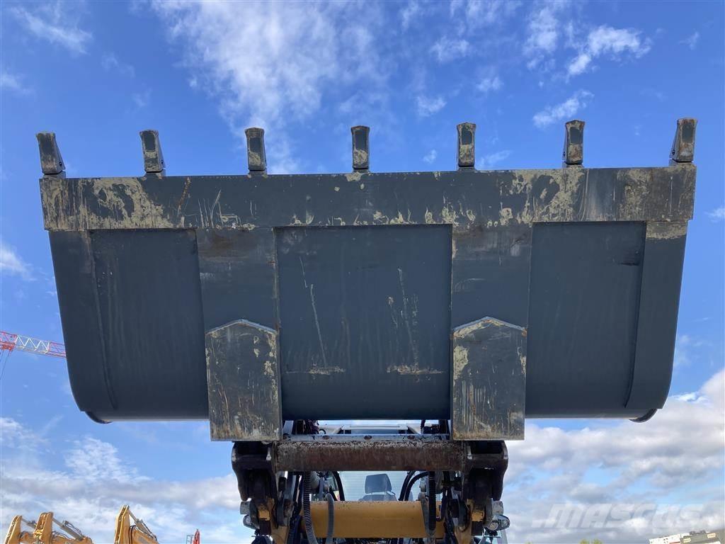 Liebherr L 538 Φορτωτές με λάστιχα (Τροχοφόροι)